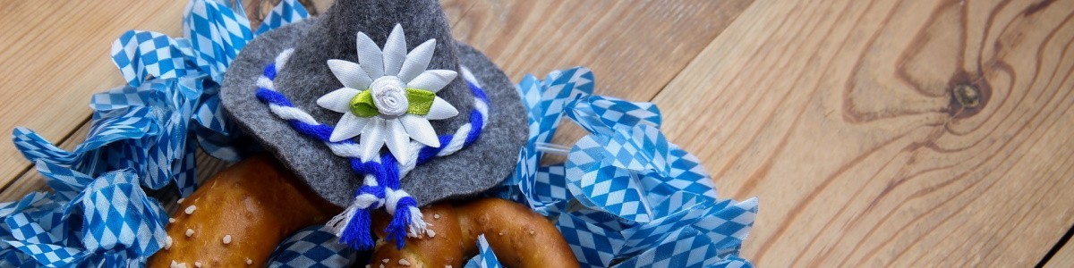 Salami-Brezeln und Snacks auf Bayern