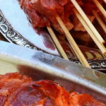 Lustig und Lecker: Die Ostersalamis aus Bayern